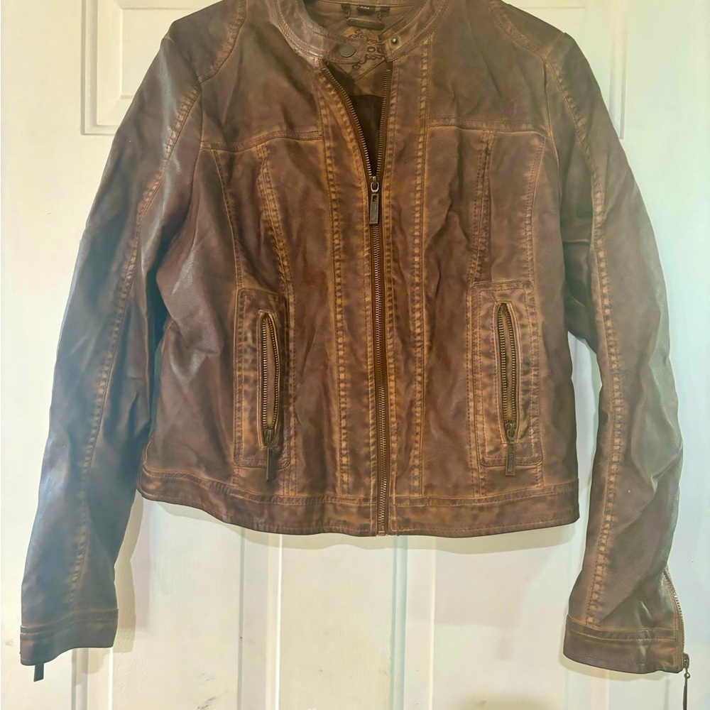 Brown, moto jacket, zipper accents, bomber jacket